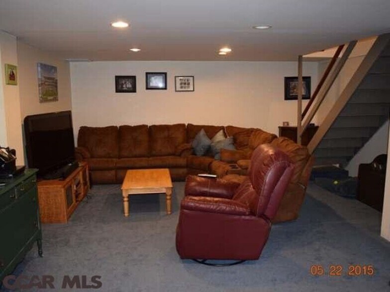 Building Photo - 831 Galen Dr