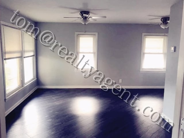 Building Photo - 1020 Dartmoor Ave