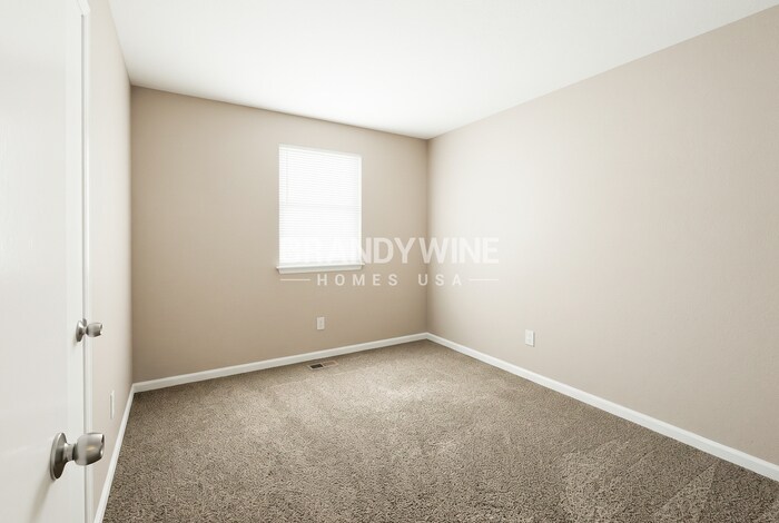 Building Photo - 2037 Mallard Way