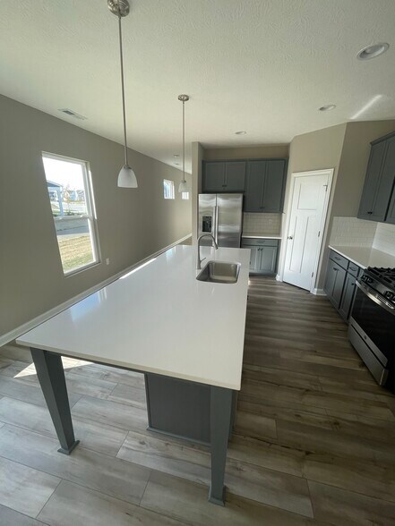 Building Photo - 3542 Shoal Way