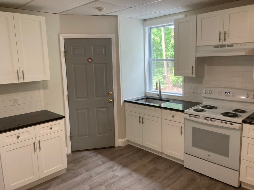 Building Photo - 115 Northampton Rd