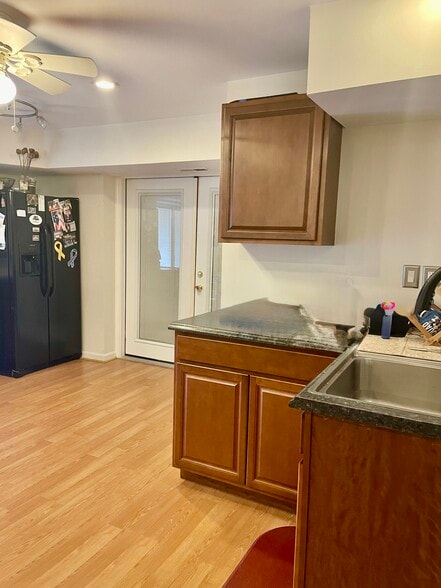 Building Photo - 13004 Grant Ct