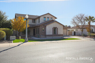 Building Photo - 14797 W Escondido Dr N