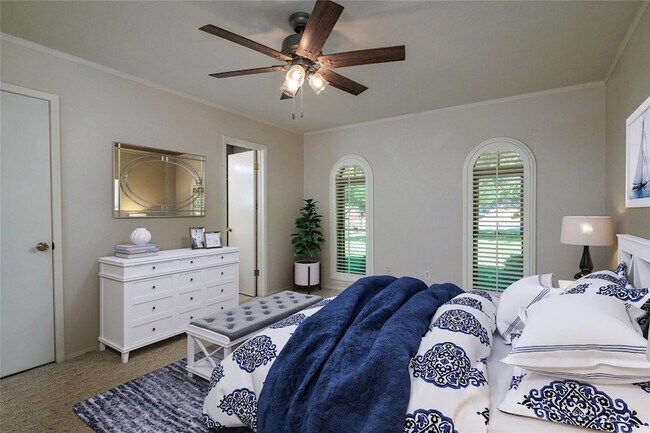 Building Photo - 624 Cimarron Trail