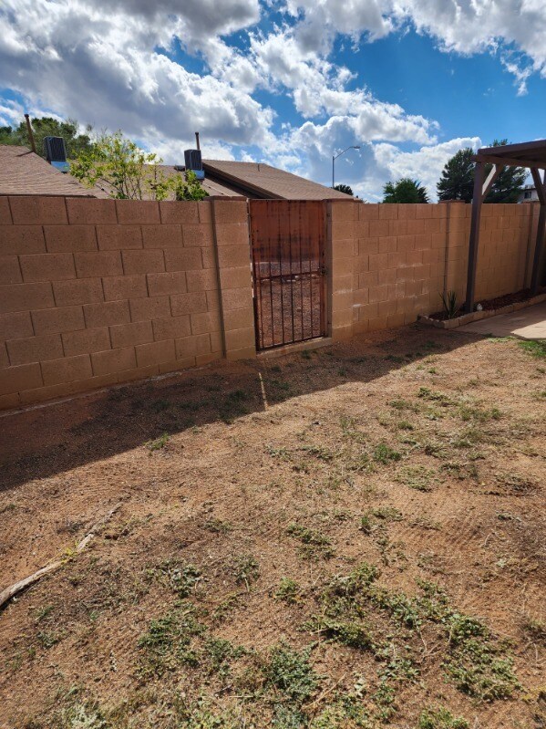 Building Photo - 4135 Calle Barona