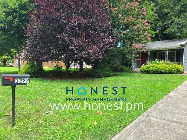 Building Photo - 1222 Rama Rd