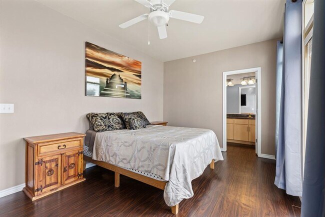 Building Photo - 2606 Wilson St