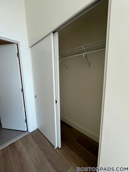 Building Photo - 1079 Commonwealth Ave