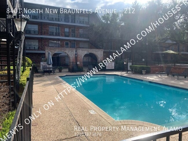 Building Photo - 8401 N New Braunfels Ave