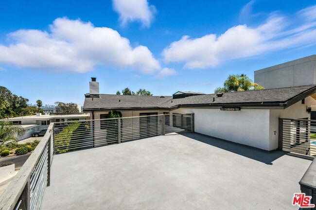 Building Photo - 1317 Devlin Dr