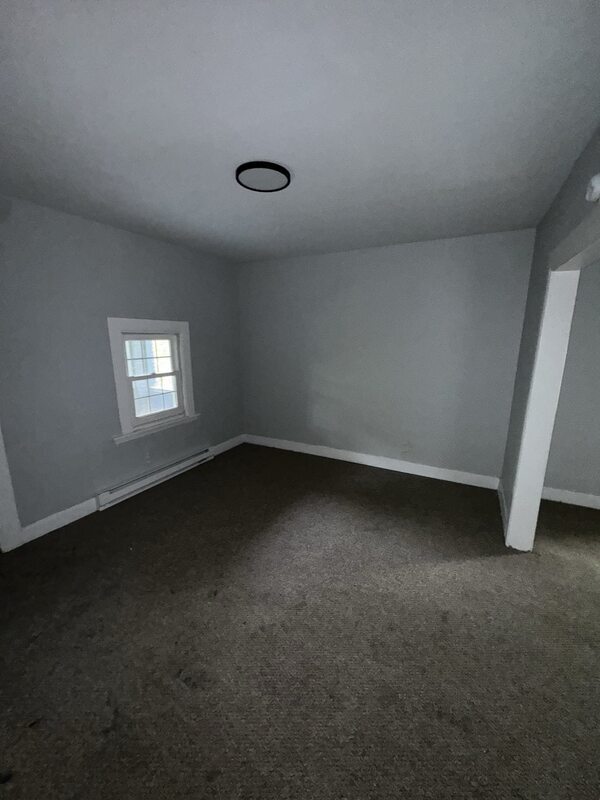 Building Photo - 1009 Ellsworth Pl
