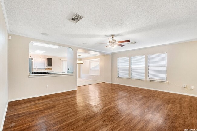 Building Photo - 7910 Chestnut Barr Dr