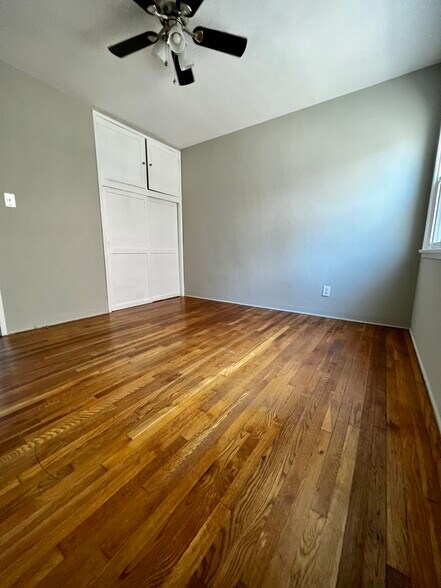 BEDROOM - 1738 Carmona Ave