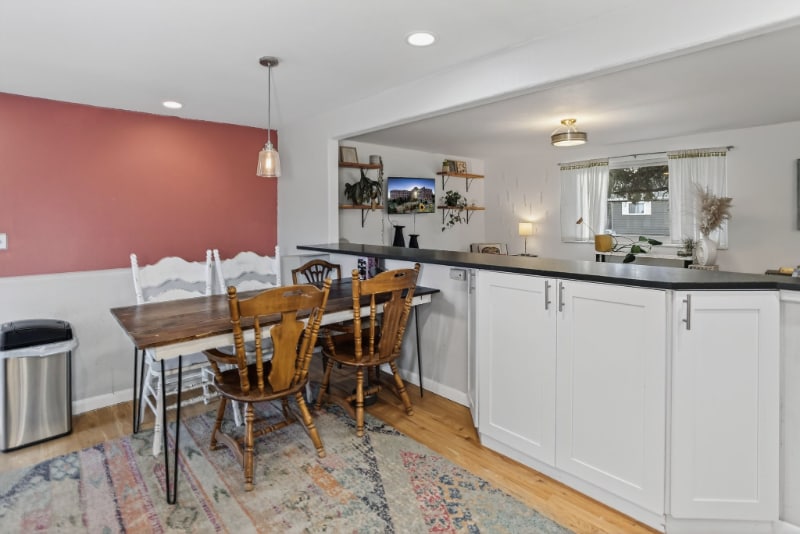 Building Photo - 15646 W 1st Dr