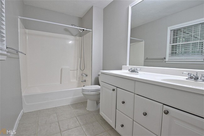 Building Photo - 408 Ironwood Way