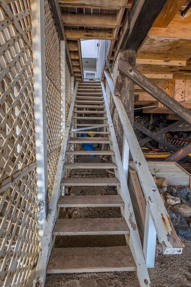 Building Photo - 25234 Malibu Rd