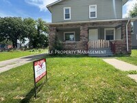 Building Photo - 1145 21st St