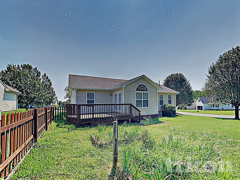 Building Photo - 4620 Amberdeen Ct