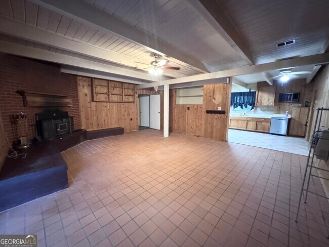 Building Photo - 163 Holly Ridge Rd