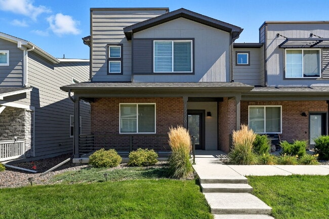 Primary Photo - Stunning 3-Bed Townhome in Northglenn w/ 2...