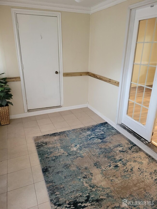 Building Photo - 15 Van Pelt Ct