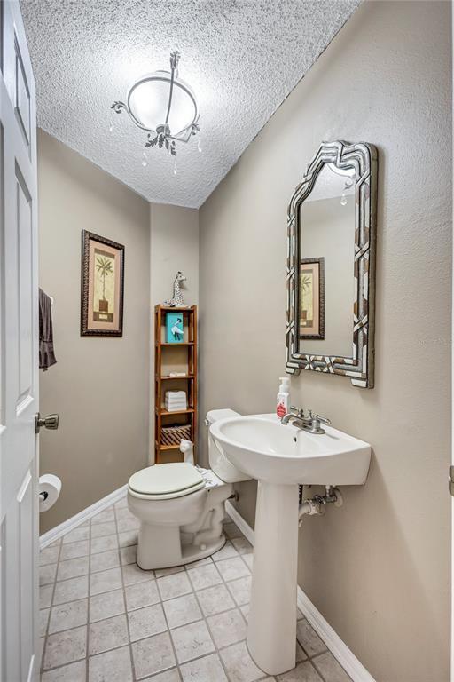 Building Photo - 9314 Heritage Oak Ct