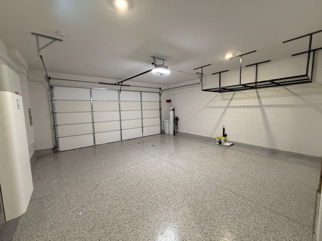 Building Photo - 4025 Spring Haven Ln