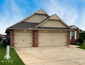 Building Photo - 509 Texoma Dr