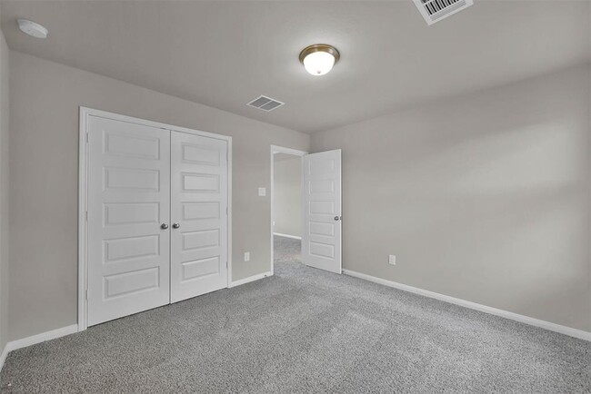 Building Photo - 213 Harper Ridge Dr