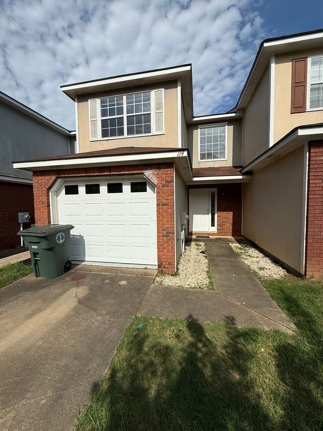 Building Photo - Dunwoody Subdivision