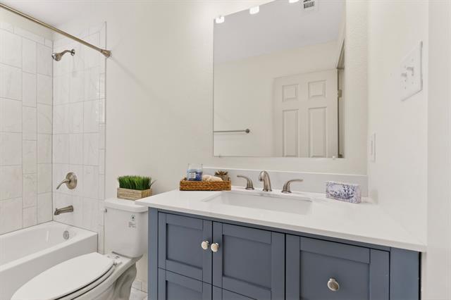 Building Photo - 10314 Baronne Cir