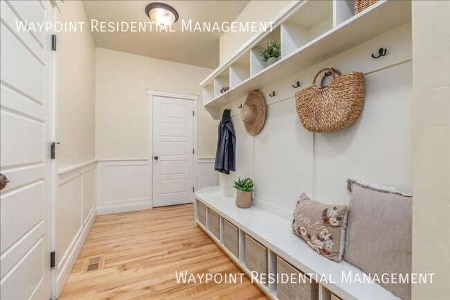 Building Photo - 5482 E Felly Rim Ct
