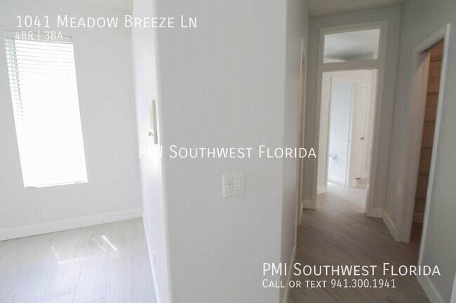 Building Photo - 1041 Meadow Breeze Ln