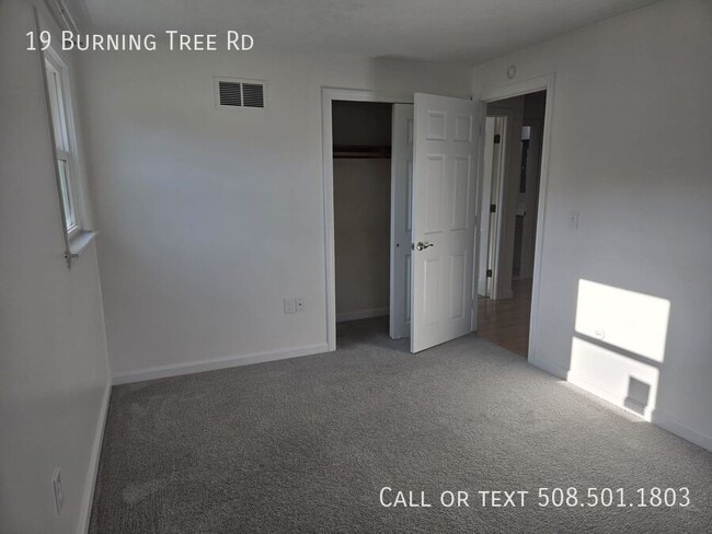 Building Photo - 19 Burning Tree Rd