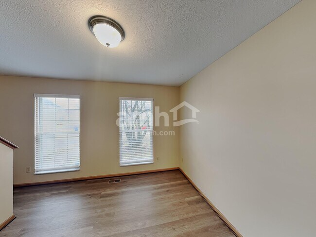 Building Photo - 2245 Yagger Bay Dr