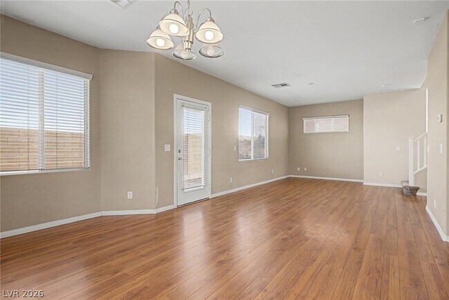 Building Photo - 10750 Avenzano St