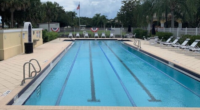 Building Photo - Lake Nona 3 Bedroom 3 Bath Townhouse in Vi...