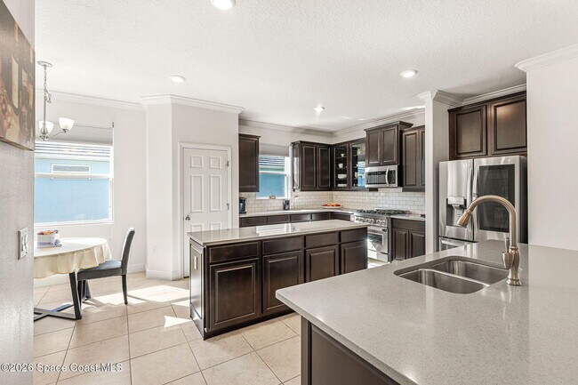 Building Photo - 6435 Montserrat Dr