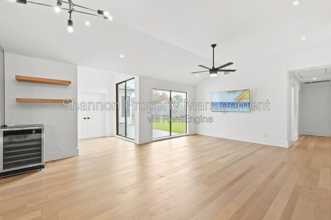 Building Photo - 2703 Tannehill Dr