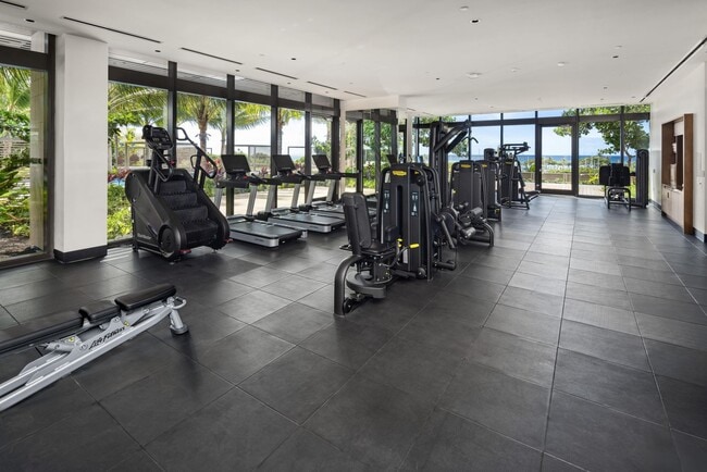 Building Photo - Luxury 1-Bedroom Kakaako Apartment