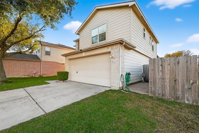 Building Photo - 6523 Mildenhall Ct