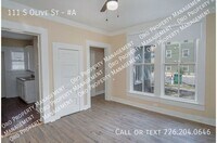 Building Photo - 111 S Olive St