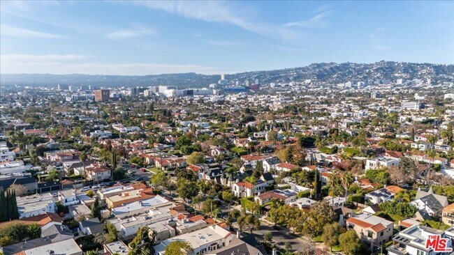 Building Photo - 6217 Orange St