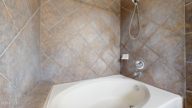 Building Photo - 4620 Joseph Rodriguez Dr