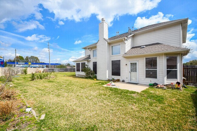 Building Photo - 14234 Silver Glade Ln