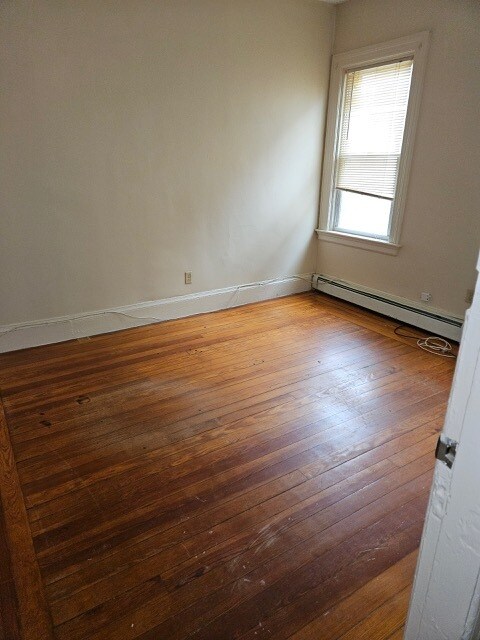 Building Photo - 119 Sumter St