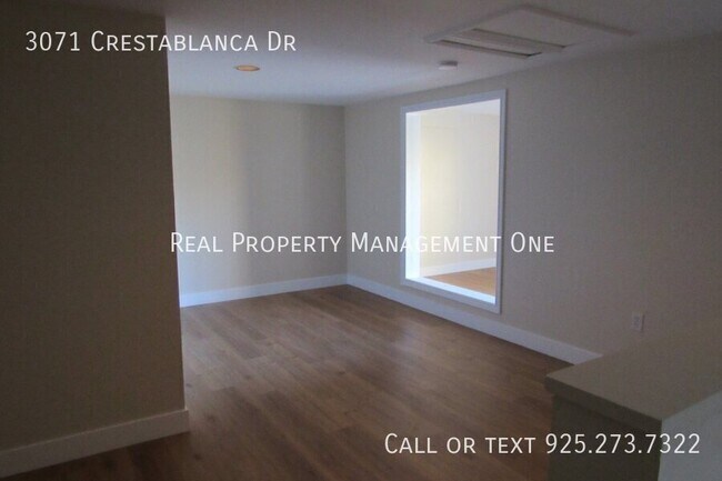 Building Photo - 3071 Crestablanca Dr