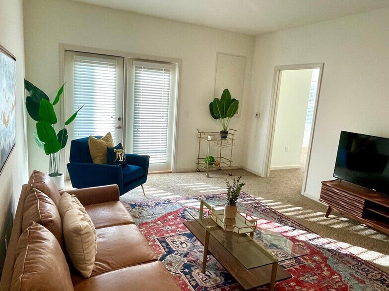 Building Photo - 8351 Coventry Ct