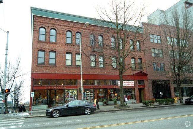 Building Photo - The Oregon Apartments