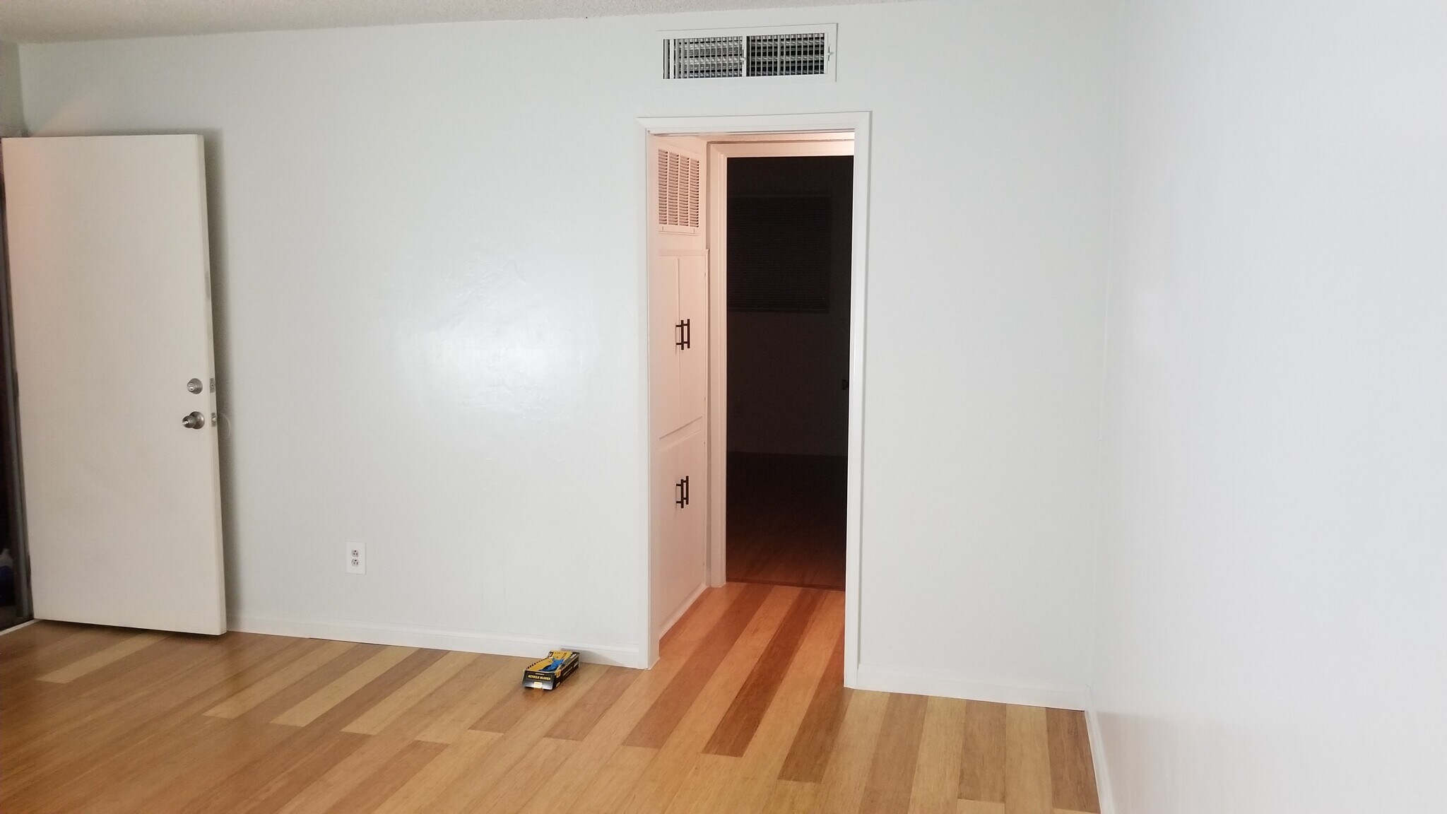 Building Photo - 3937 Soranno Ave